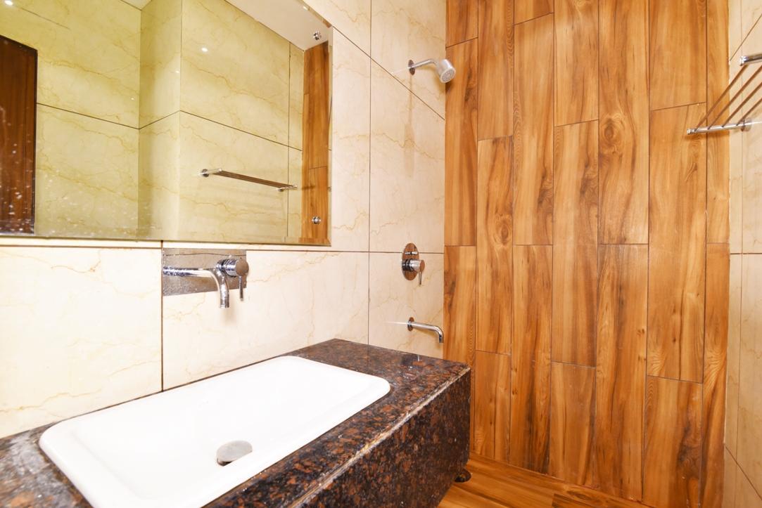 Hotel B-Comfort Амритсар Экстерьер фото